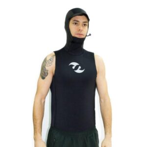 CHAQUETILLA DE SURF CON GORRO STOKED
